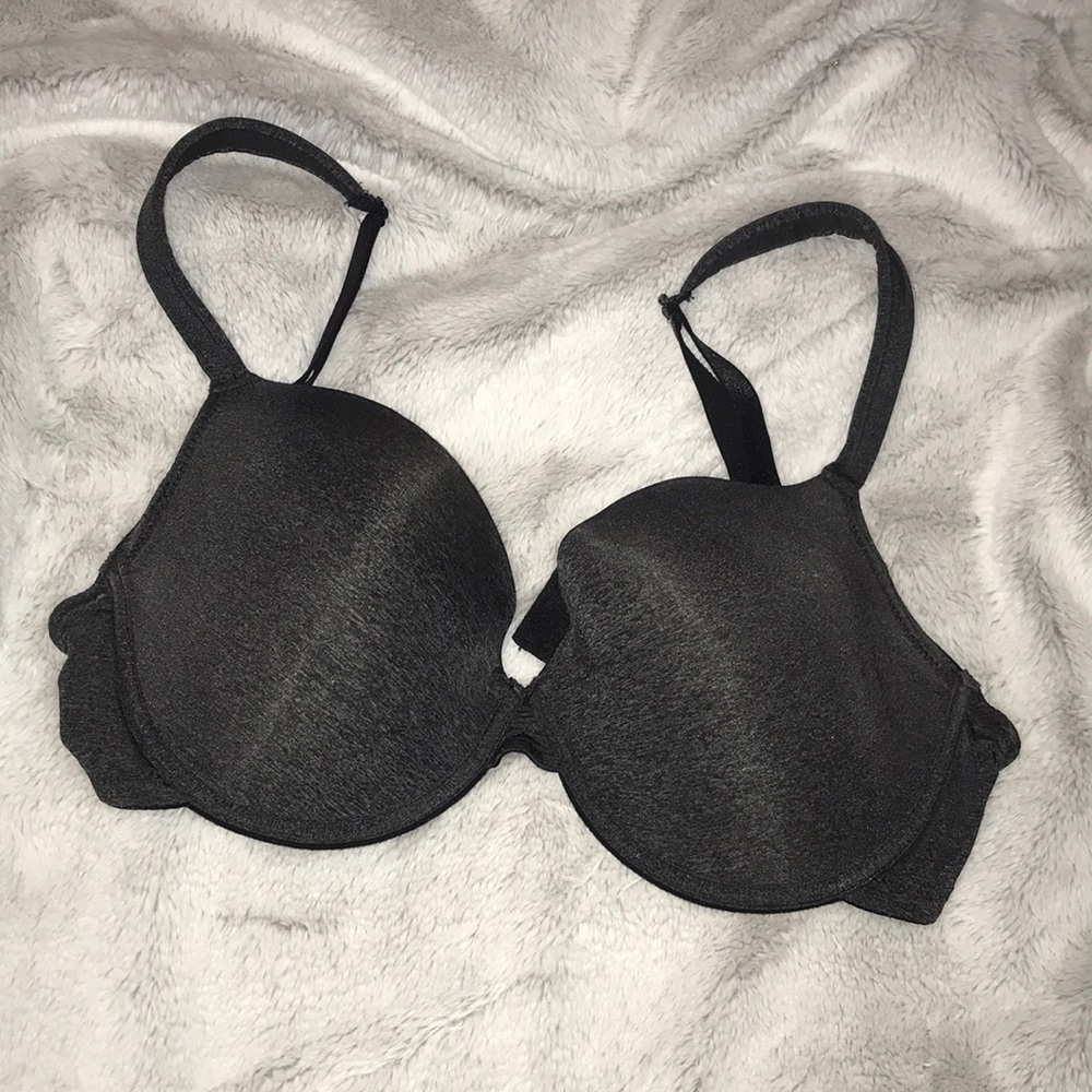 Delta Burke T-Shirt Bra!